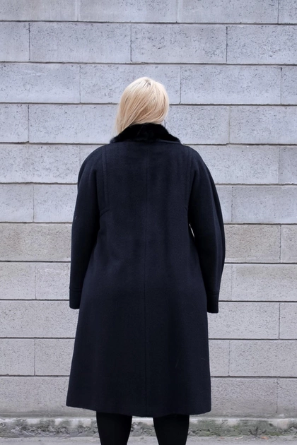 Женское пальто Bella Bicchi Arizona Black coat 48 р черный 