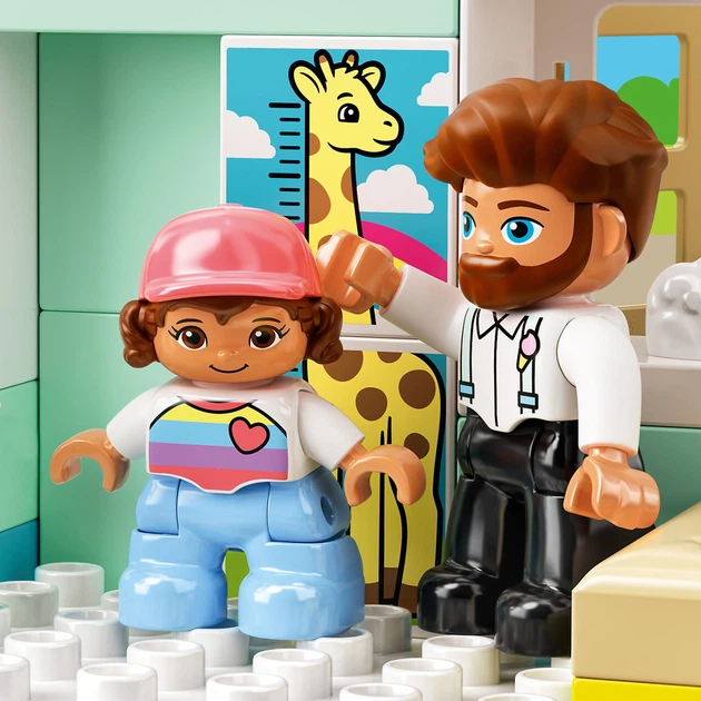 Конструктор LEGO DUPLO Town Похід до лікаря 34 деталі (10968) - зображення 4