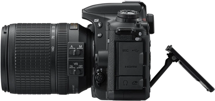 Зеркальный фотоаппарат Nikon D7500 kit (18-140mm) VR купить на
