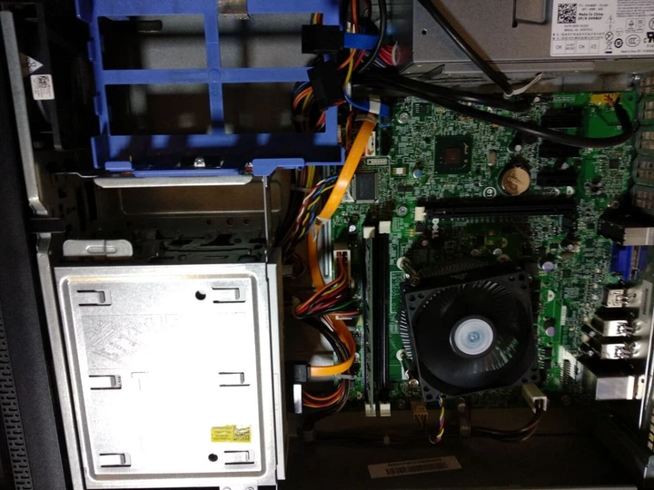 【済】DELLデスクトップ Vostro 260s  (Ci3-2120/4G/SSD搭載)⑤ Vostro 260sレビュー:高性能なスリムタイプのビジネスデスクトップ