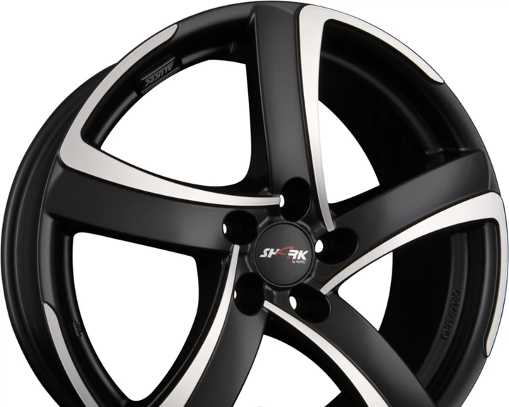 ALUTEC SHARK Racing-Schwarz Frontpoliert R16 W7 PCD5x112 ET38 DIA70.1 ...