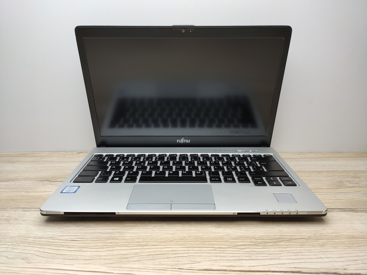 FUJITSU LIFEBOOK S936-