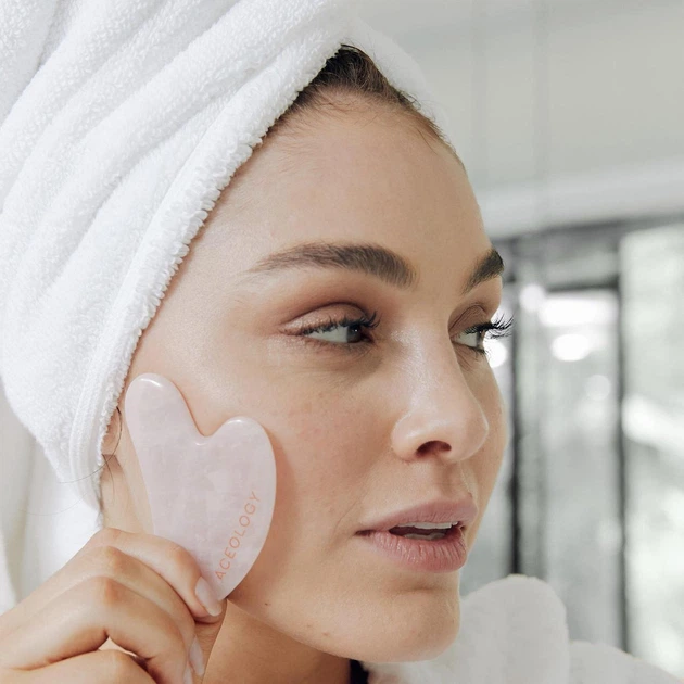 Бьюти-бокс STARLOOK "Мгновенное преображение" (сыворотка, скребок гуаша, крем под глаза, патчи, маска, масло для губ) - изображение 4