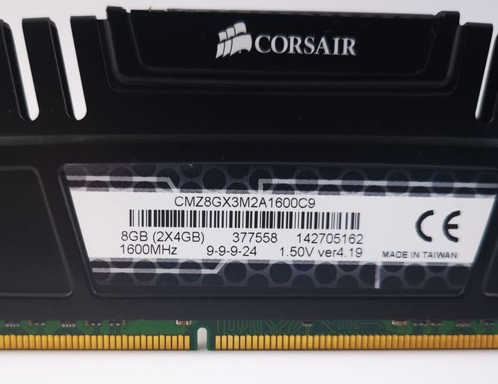 Оперативная память Corsair Vengeance DDR3 4Gb 1600MHz PC3-12800 ...
