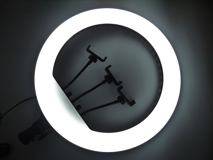 Кольцевая LED лампа RL-18 45см 220V 3 крепл.тел. + пульт + чехол + Штатив тренога - изображение 8