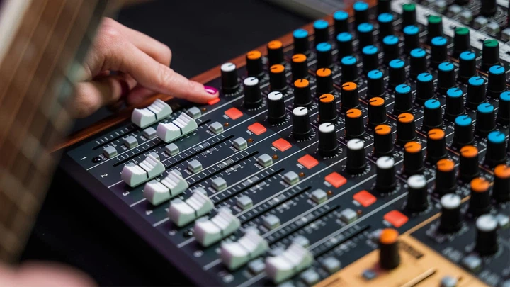 Mikser Tascam Model 12 - obraz 9