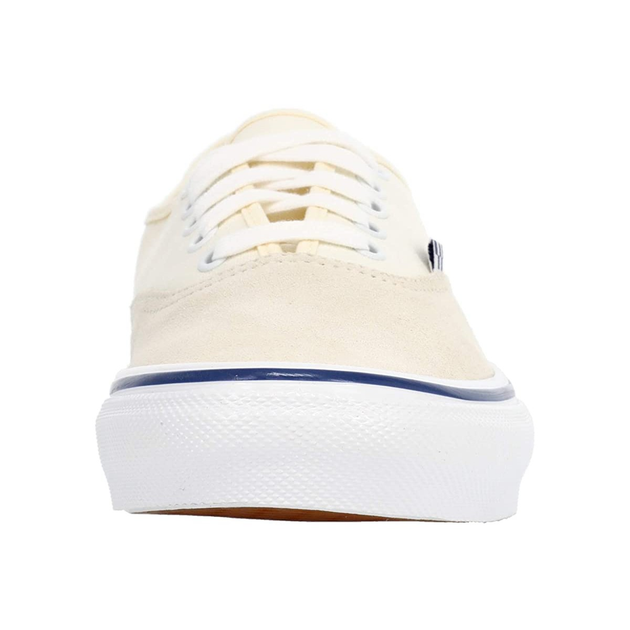 Vans vault deals authentic white