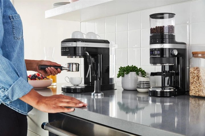 Кофемолка KitchenAid Artisan 5KCG8433EOB черный - изображение 14