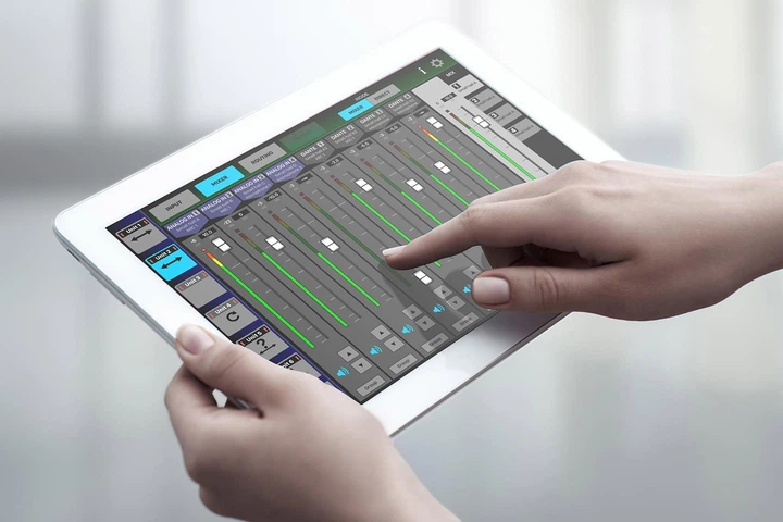 Аудиоинтерфейс Tascam MM-2D (MM-2D-X) - изображение 9