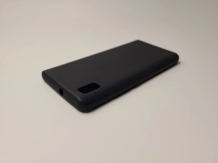 Чехол TPU Matte для ZTE Blade L210 бампер черный - Фото 3 Чехол TPU Matte для ZTE Blade L210 бампер черный - изображение 3