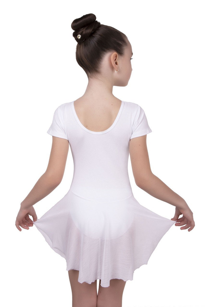 Купальник – один из важных элементов одежды для танцев и гимнастики