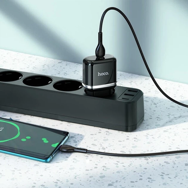 Сетевое зарядное устройство HOCO N24 Type-C, 20W, 3A, QC/PD адаптер с Type-C кабелем и быстрой зарядкой black - изображение 2