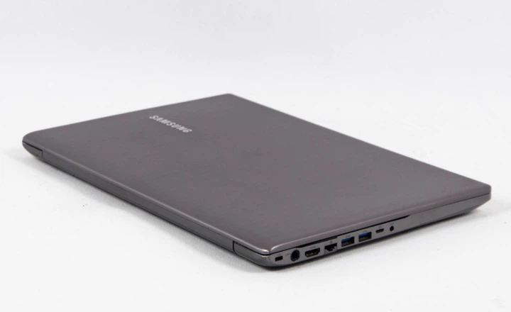 Ноутбук Samsung NP700Z 15,6" /i5-2430M/4GBDDR3/750HDD/INTEL HD GRAPHICS 3000/WIN11 - зображення 8