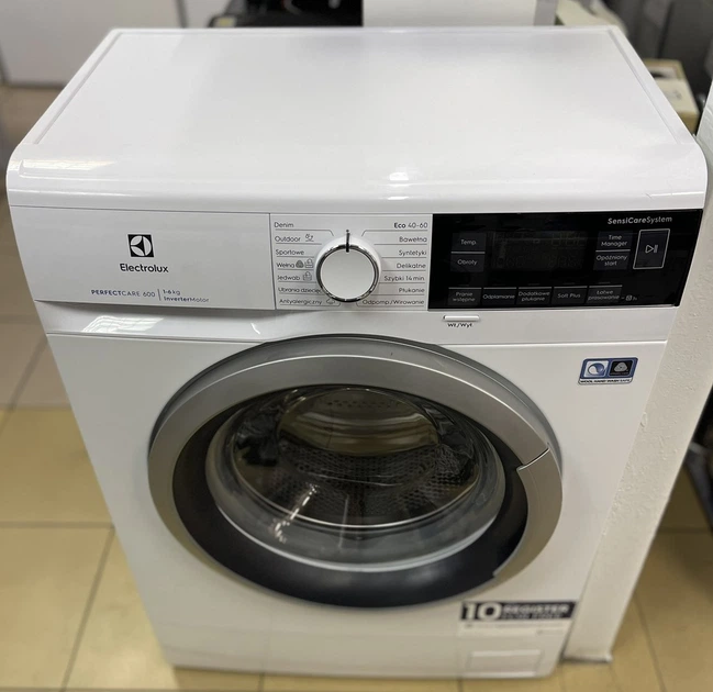 Компактна пральна машина Electrolux PerfectCare 600 Б/У - зображення 2