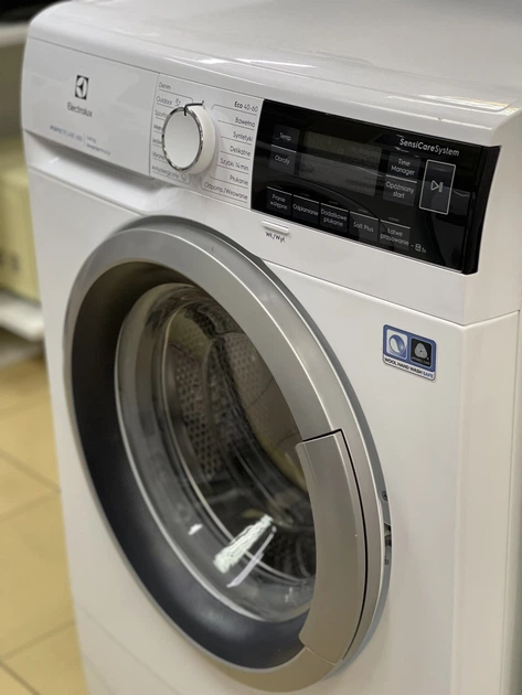 Компактна пральна машина Electrolux PerfectCare 600 Б/У - зображення 6