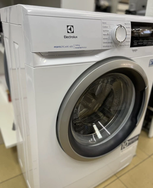 Компактна пральна машина Electrolux PerfectCare 600 Б/У - зображення 8