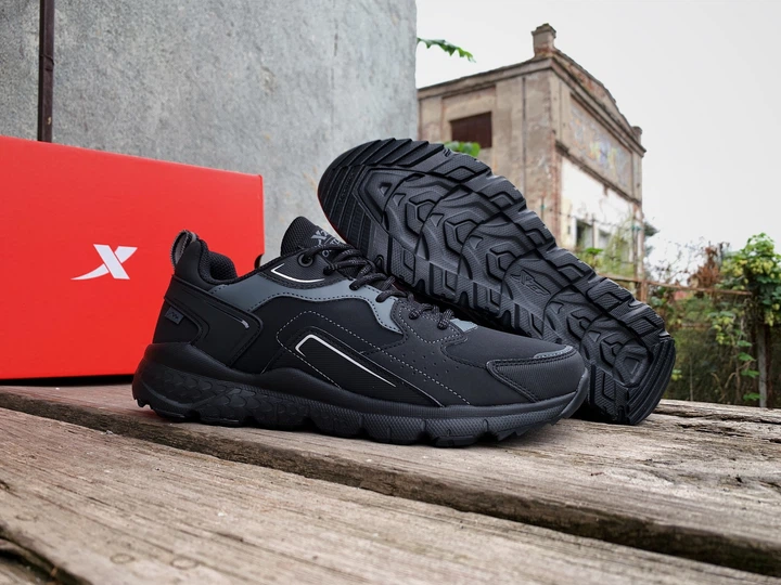 Мужские кроссовки Xtep Outdoor 979319170007 Black черные 41 26 см