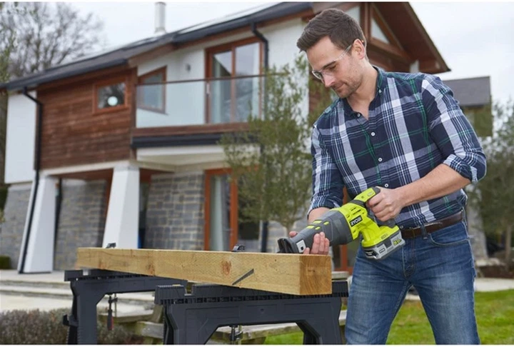 Piła szablasta RYOBI ONE+ R18RS-0 18V (5133002637) - obraz 6