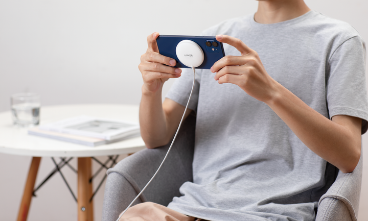 Бездротове зарядне пристрій Anker PowerWave Magnetic Pad (White) (6764572) - зображення 4