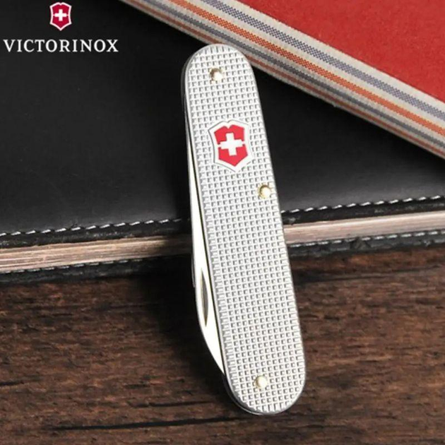 Складаний кишеньковий ніж 84 мм. сріблястий Victorinox - зображення 1