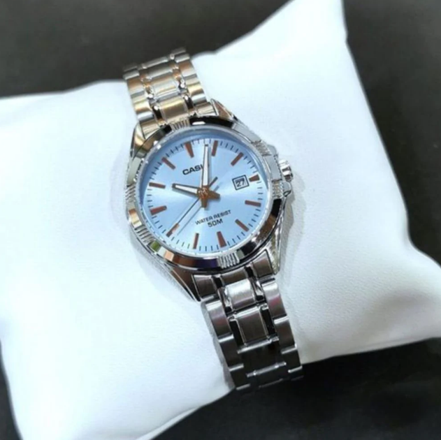 Жіночий наручний годинник Casio LTP-1308D-2A Срібло\Блакитний екран - зображення 4
