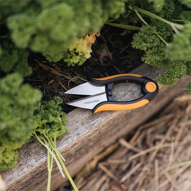 Nożyczki do ziół Fiskars Solid Herb Snips SP-220 (1063326) - obraz 5