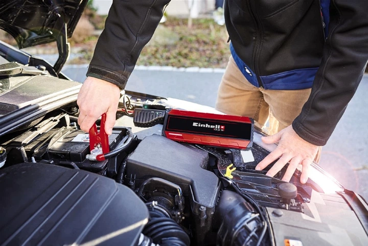 Urządzenie startowe Einhell CE-JS 18/1 z funkcją Powerbanku 18000 mAh (4006825626353) - obraz 3