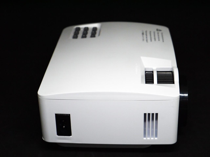 Мультимедійний світлодіодний проектор WiFi XPro XPA8 HD 720p, 1800Лм, з динаміком, портативний домашній кінотеатр - Фото 3 Мультимедійний світлодіодний проектор WiFi XPro XPA8 HD 720p, 1800Лм, з динаміком, портативний домашній кінотеатр - зображення 3