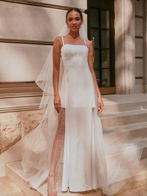 Белые вечерние платья миди 👰 Напрокат или купить в свадебном салоне в Москве
