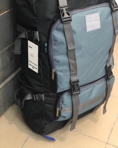Універсальний рюкзак тактичний 75 літрів, військовий водовідштовхувальний рюкзак із щільної тактичної тканини чорно-синій - зображення 2