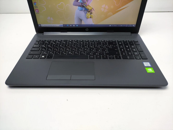Ноутбук HP 250 G7 FHD 15.6 Intel Core i3-7020U Ram 8GB SSD 256 GB