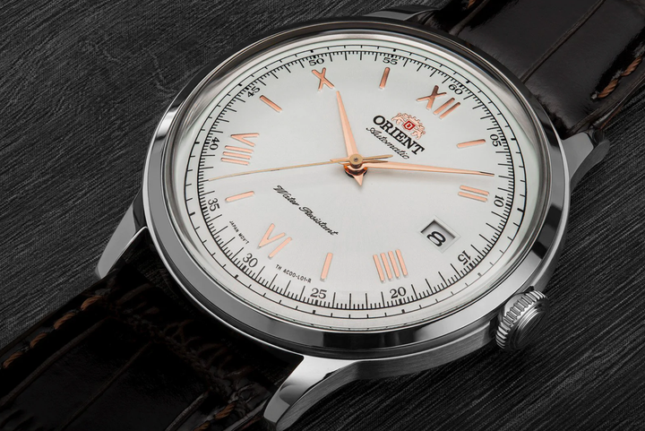 Мужские часы с минеральным стеклом Orient FAC00008W0 Белые с серебристым/коричневым - изображение 6