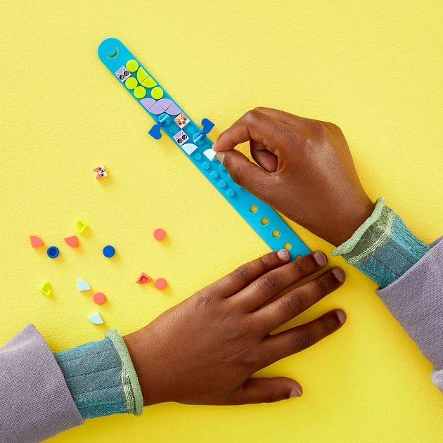 Konstruktor LEGO DOTs Bransoletka Moje zwierzaki 37 części (41801) - obraz 6