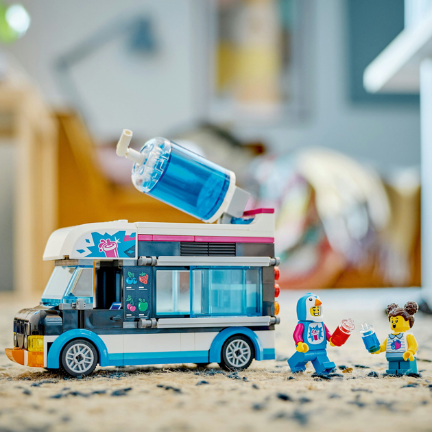 Конструктор LEGO City Веселий фургон пінгвіна 194 деталі