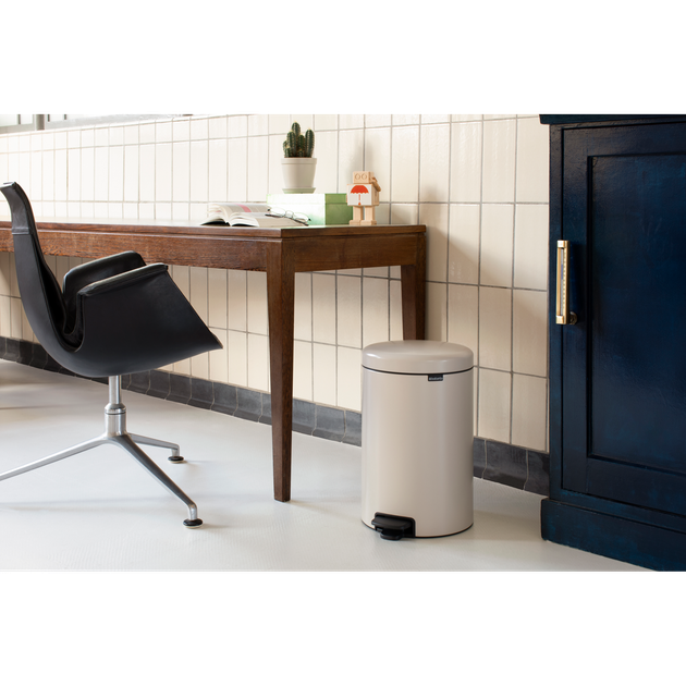 Бак для сміття Brabantia NewIcon Pedal Bin 20 л (149948) - зображення 6