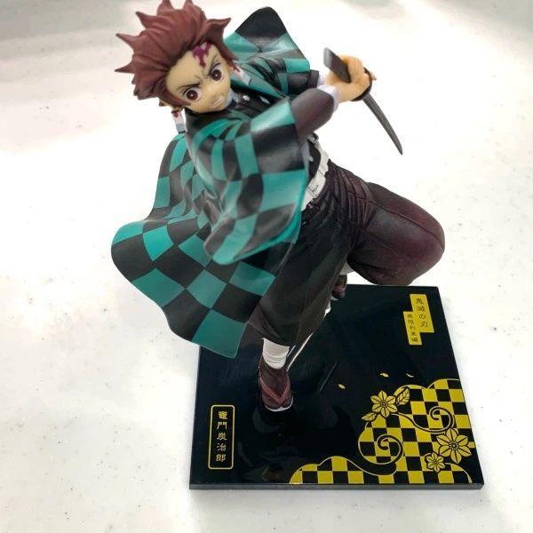 Фигурка Bandai Танджиро Комада Клинок рассекающий демонов Tanjiro Demon Slayer 18,0 см DS TK 143 - Фото 7 Фигурка Bandai Танджиро Комада Клинок рассекающий демонов Tanjiro Demon Slayer 18,0 см DS TK 143 - изображение 7