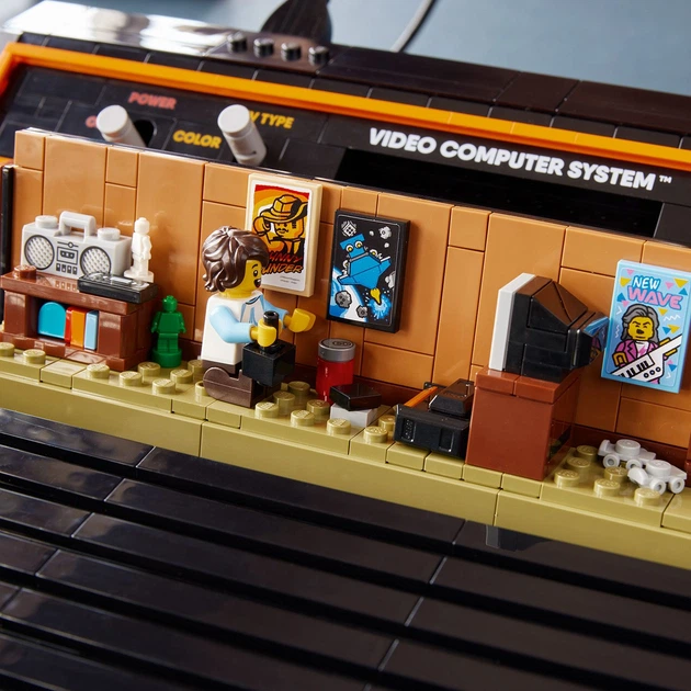 Конструктор LEGO Icons Atari 2600 2532 деталі (10306) - зображення 5