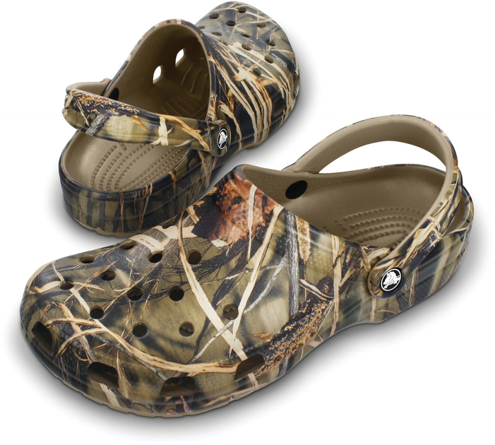 Crocs on sale classic realtree