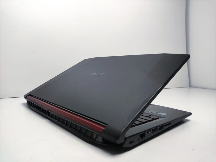 Ноутбук Acer Nitro 5 15.6 FHD IPS Core i5-7300HQ 8Gb SSD 256GB+1TB HDD Nvidia GTX1050 TI 4GB Б/У - Фото 6 Ноутбук Acer Nitro 5 15.6 FHD IPS Core i5-7300HQ 8Gb SSD 256GB+1TB HDD Nvidia GTX1050 TI 4GB Б/У - изображение 6