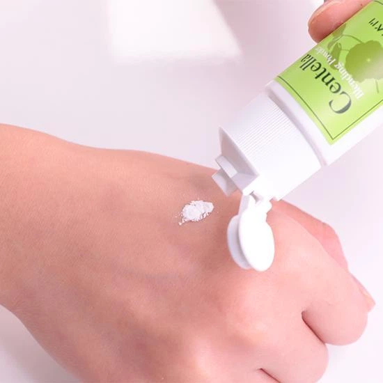 Пудра для проблемной кожи с центеллой Tiam Centella Blending Powder 10g - Фото 6 Пудра для проблемной кожи с центеллой Tiam Centella Blending Powder 10g - изображение 6