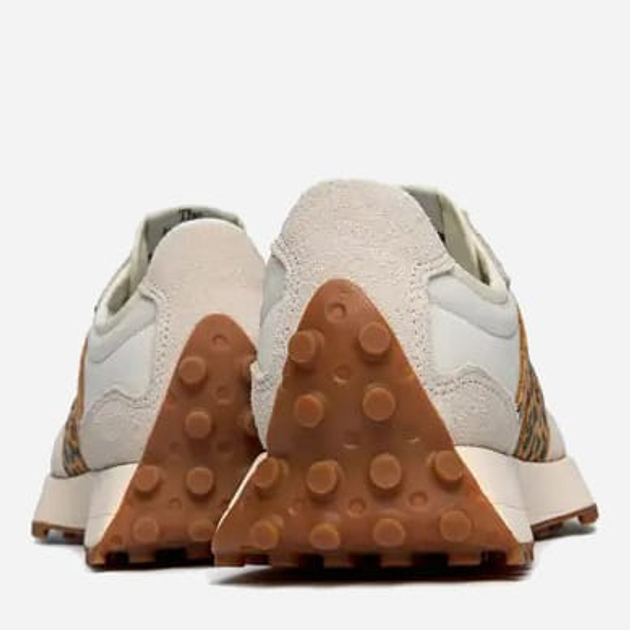 Жіночі кросівки New Balance 327 WS327RSL 40 (8.5US) 25.5 см Білий/Сірий (196307862240) - зображення 5