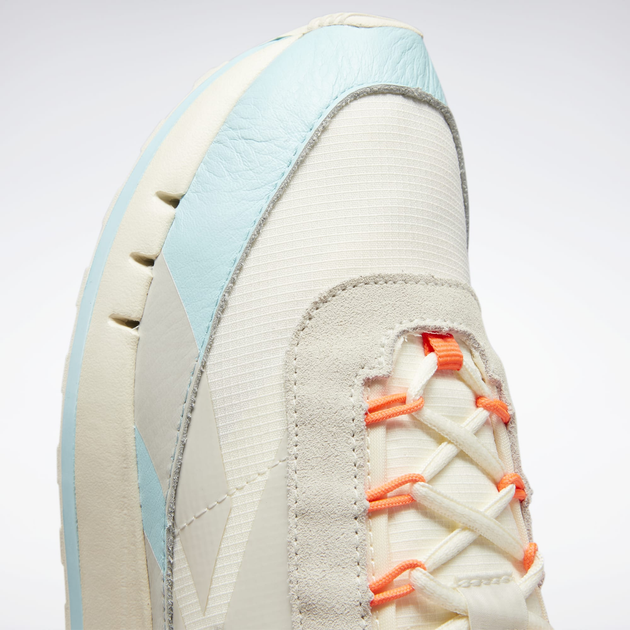 Жіночі кросівки Reebok Legacy 83 FY7322 40.5 26.5 см Бежеві (4064039167499) - зображення 8