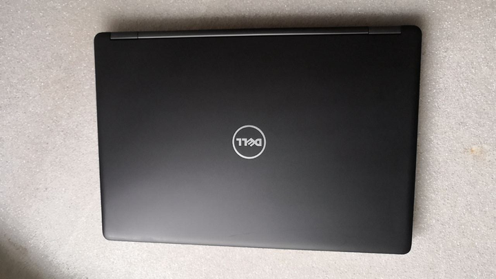 Ігровий ноутбук Dell Latitude / 14" IPS / Core i5-7200U (2(4) ядра по 2.5-3.1GHz) / 8GB DDR4 / 256GB SSD / GeForce 930MX, 2GB DDR3, 64bit / WebCam / HDMI б/в - зображення 6