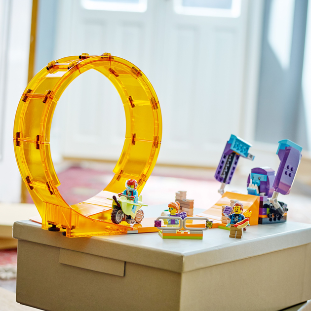 Zestaw klocków LEGO City Stuntz Kaskaderska pętla i szympans demolka 226 elementów (60338) - obraz 5