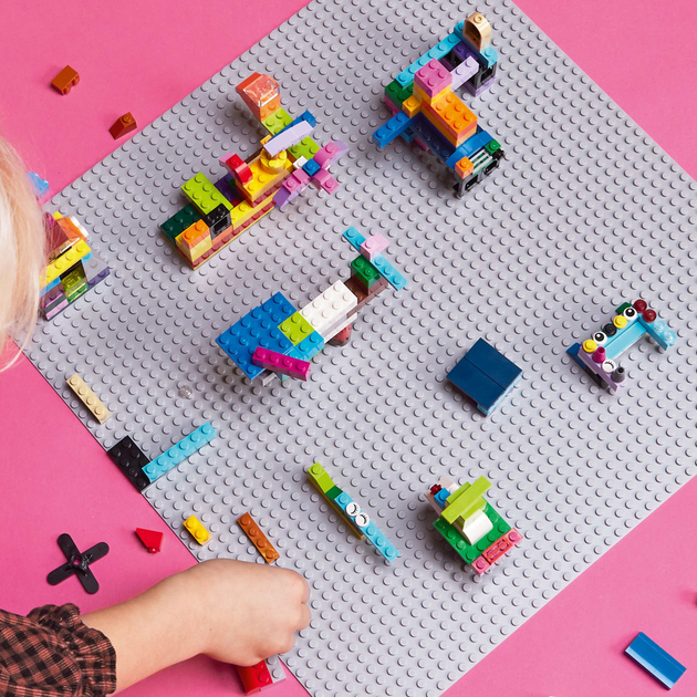 Конструктор LEGO Classic Сіра базова пластина 1 деталь (11024) - зображення 5