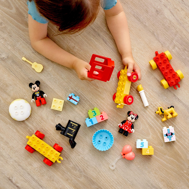 Zestaw klocków LEGO DUPLO Disney Urodzinowy pociąg myszek Miki i Minnie 22 elementy (10941) - obraz 5