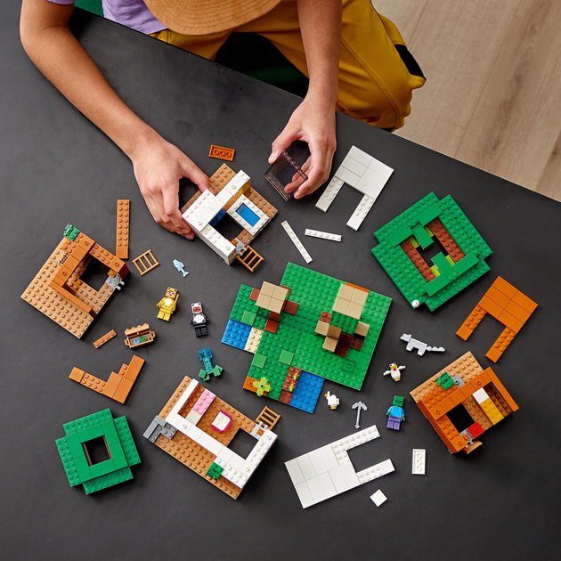 Конструктор LEGO Minecraft Сучасний будиночок на дереві 909 деталей (21174) - зображення 5