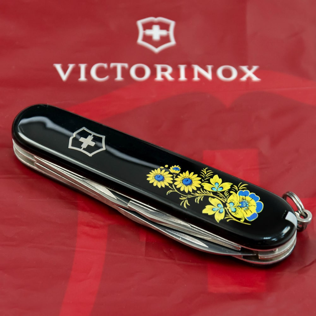 Ніж складаний 91 мм, 12 функцій Victorinox SPARTAN UKRAINE Чорний/Квіти - зображення 2