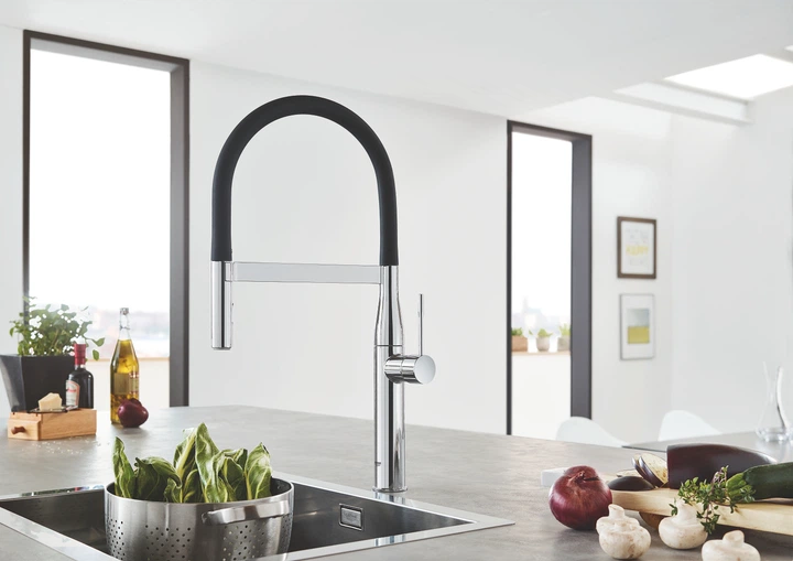 Змішувач для кухні з гнучким виливом Grohe Essence New (30294000) - изображение 7