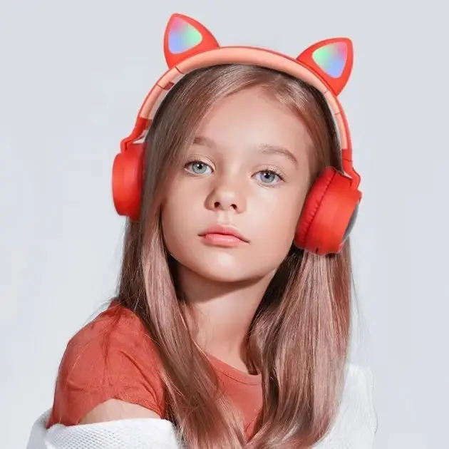 Бездротові дитячі Навушники з підсвічуванням Cat Ear BT028C Червоні CA-3531 - зображення 2